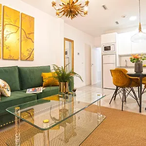Genteel Campo Del Apartamento